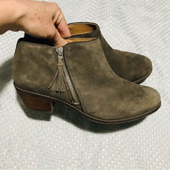 Vionic Vionic Serena Ankle Boot - Picture 3 of 11